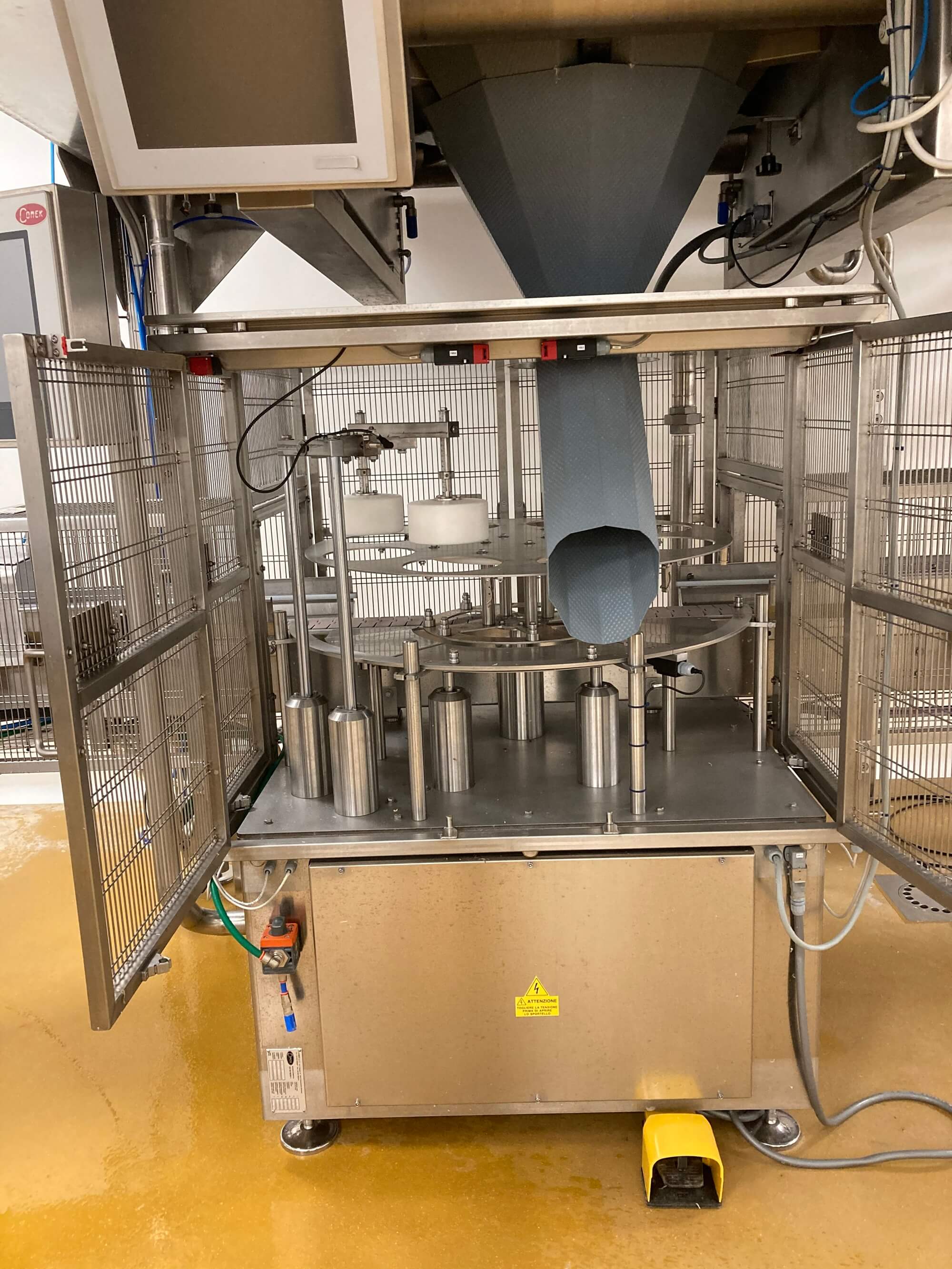 LINEA CONFEZIONAMENTO CONTENITORI IN PLASTICA in vendita - foto 7