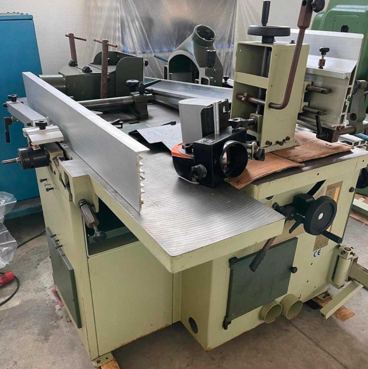 COMBINATA 6 LAVORAZIONI MARCATA CE in vendita - foto 1