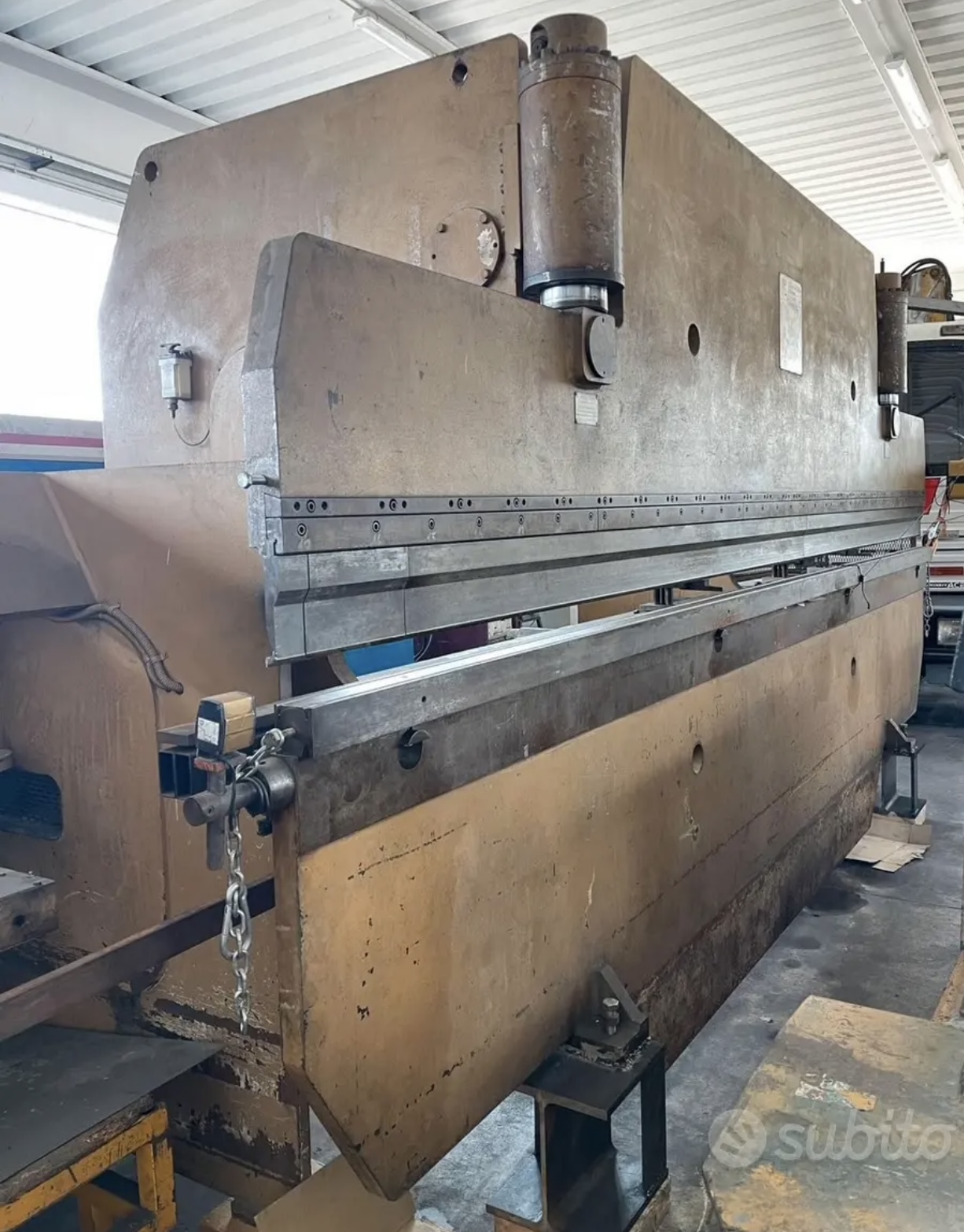 PRESSA PIEGATRICE IDRAULICA in vendita - foto 6