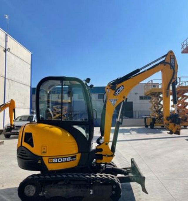 JCB 8026 in vendita - foto 1