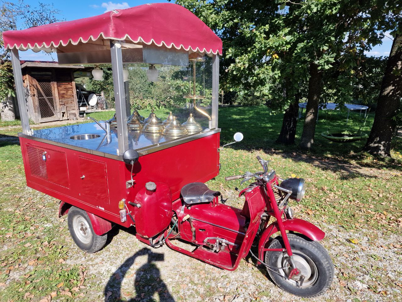 Ercolino Moto Guzzi Gelato Ice Cream Cart in vendita - foto 2