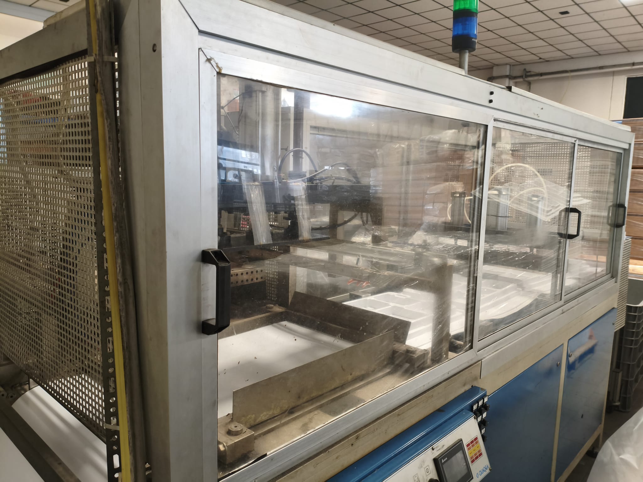 Termoformatrice ILLIG VENERE  500x700 in vendita - foto 2