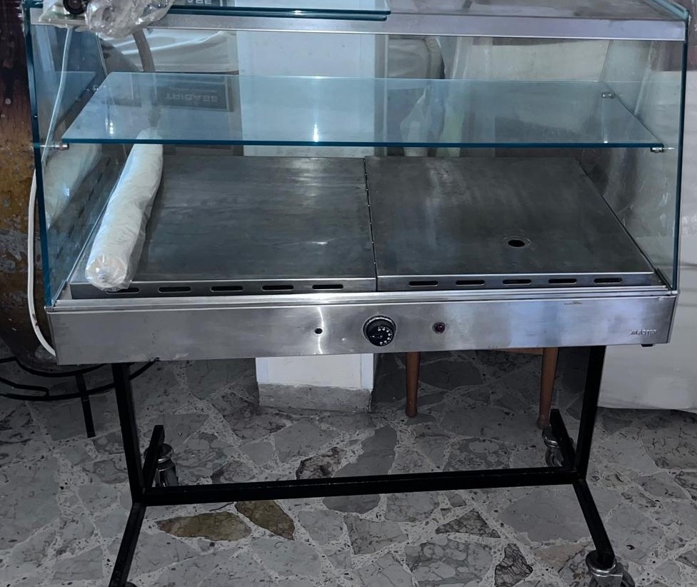 Contenitori alimentari in vendita