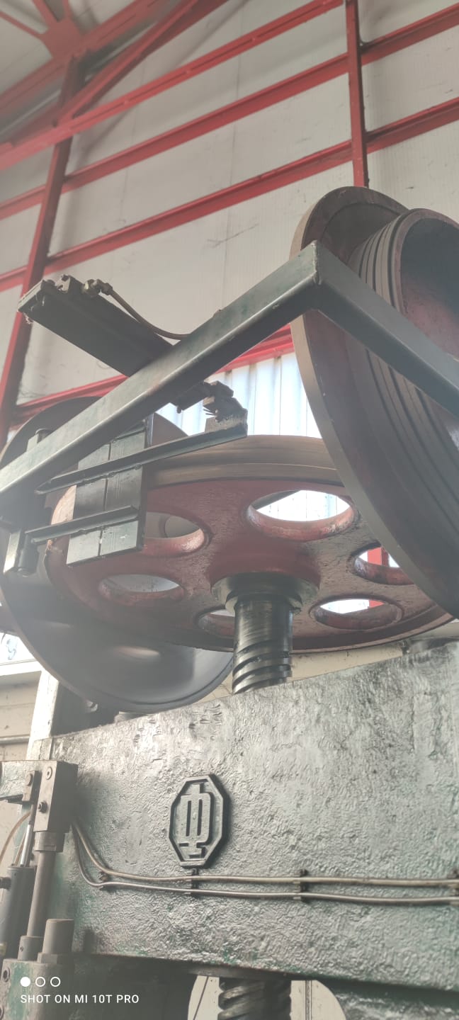 Bilancere "Dellavia" 100 Ton in vendita - foto 3