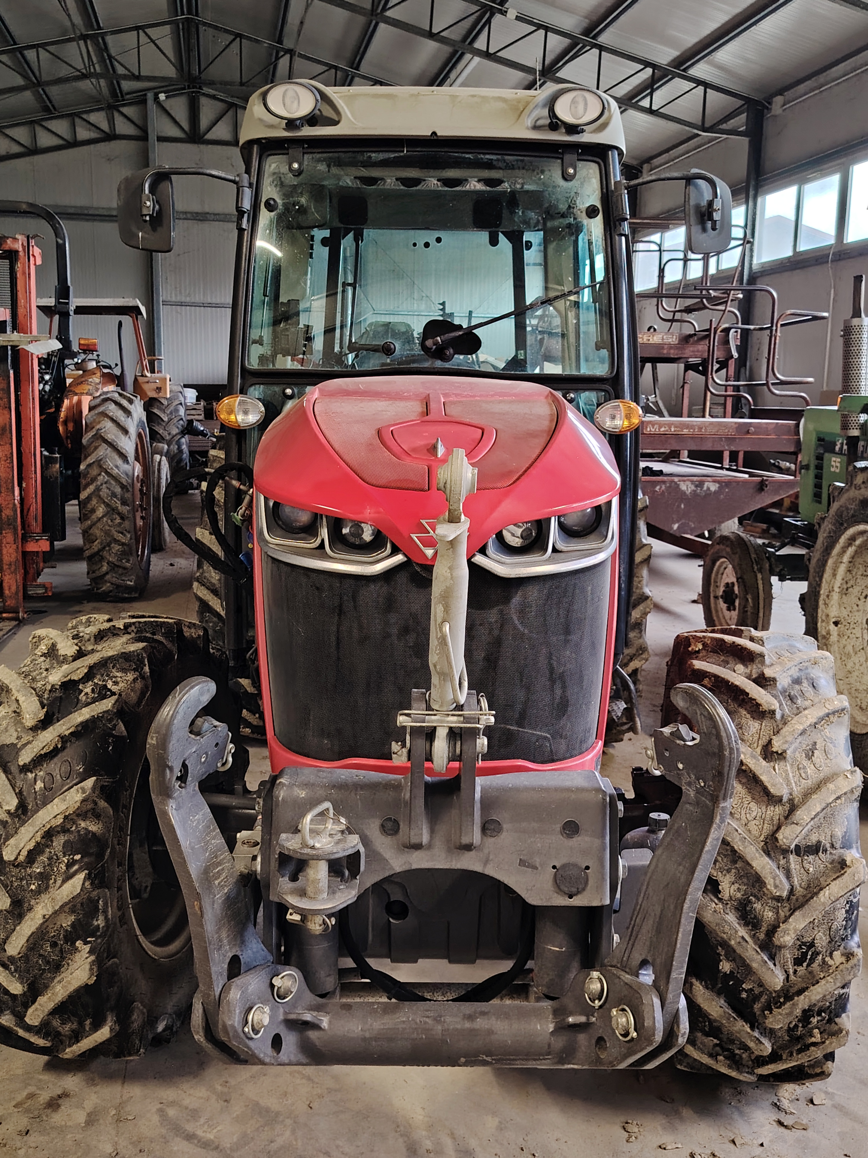 MASSEY FERGUSON 3710F in vendita - foto 4