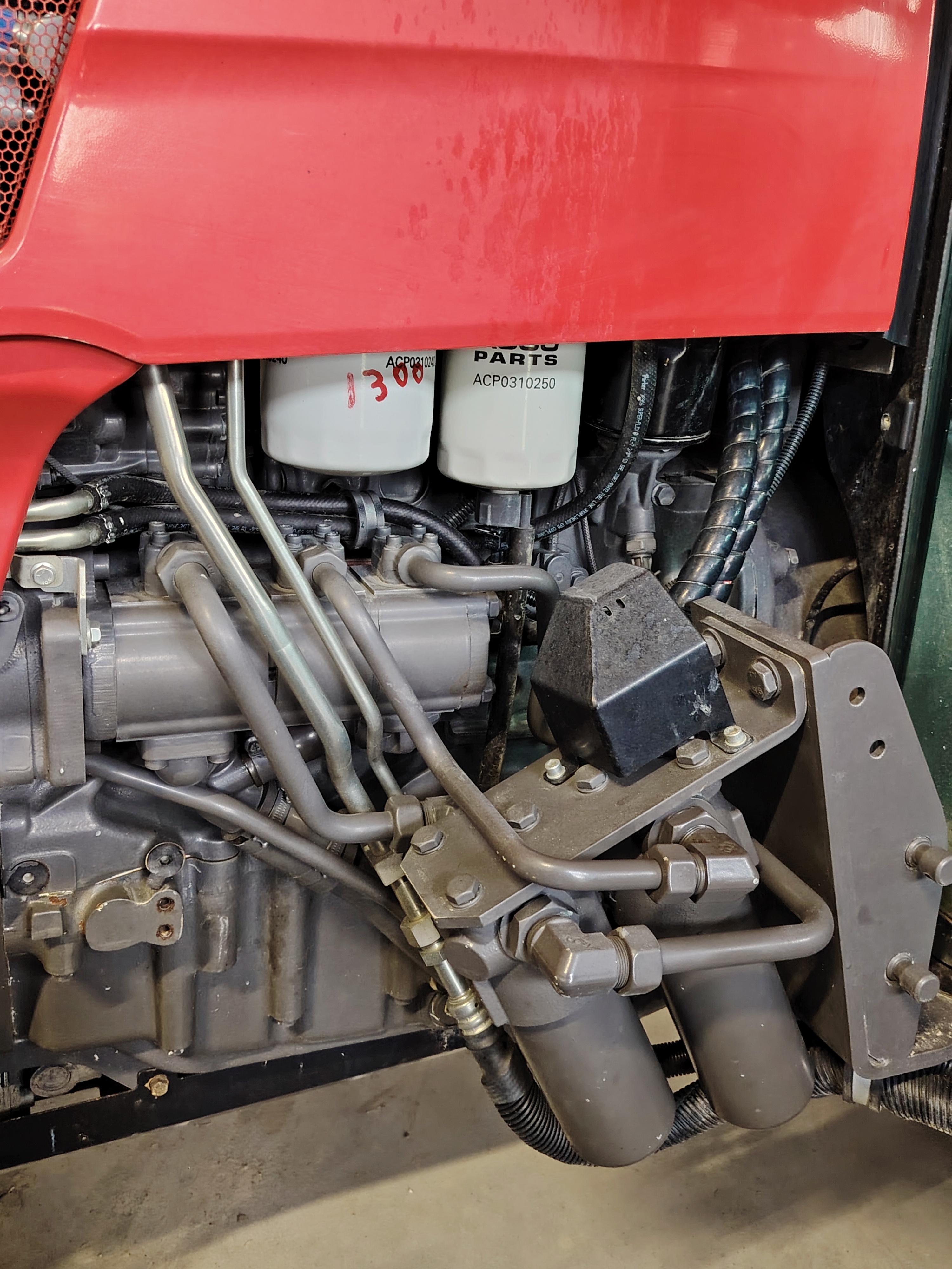 MASSEY FERGUSON 3710F in vendita - foto 2