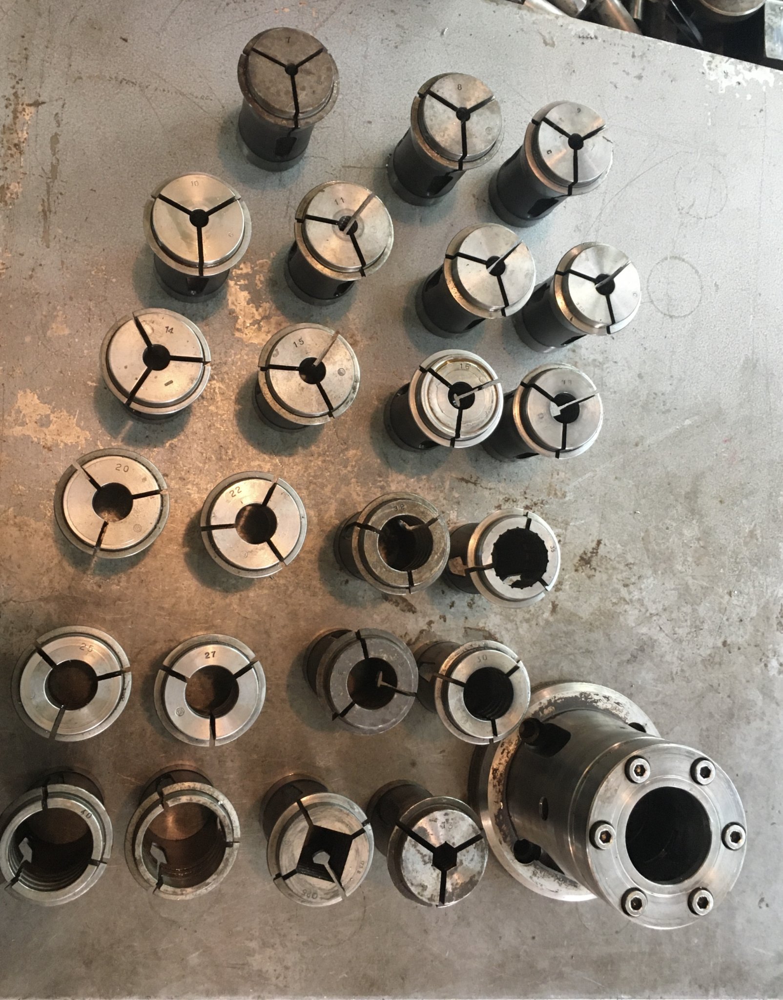 Mandrino Porta Pinze + Pinze in vendita - foto 1