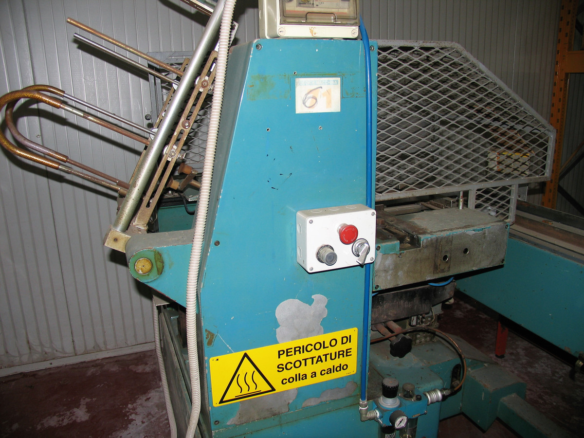 ASTUCCIATRICE formatrice in vendita - foto 3