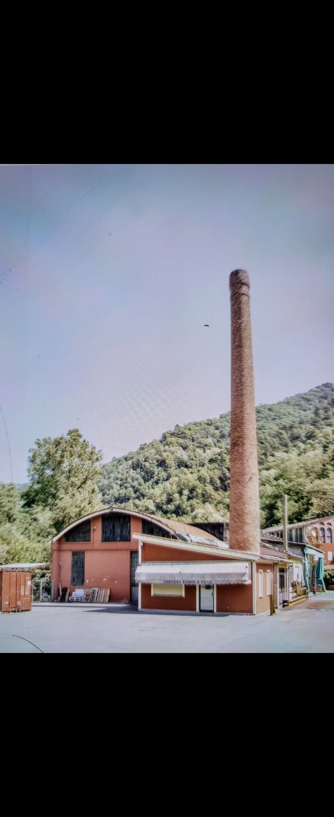 Fabbricati industriali in vendita