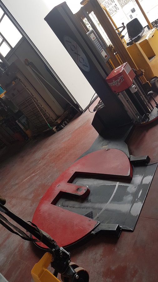 AVVOLGIPALLET A TAVOLA ROTANTE in vendita - foto 2