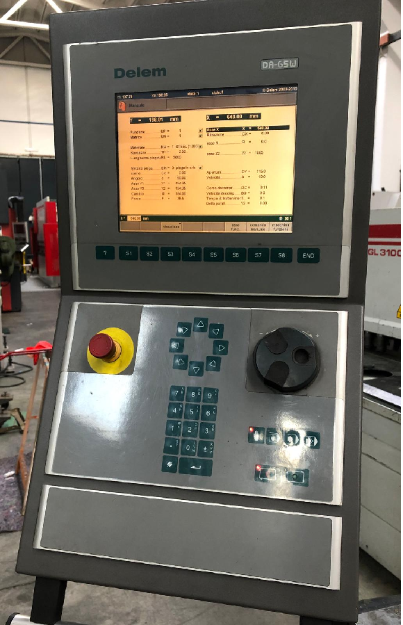 PRESSA PIEGATRICE in vendita - foto 2