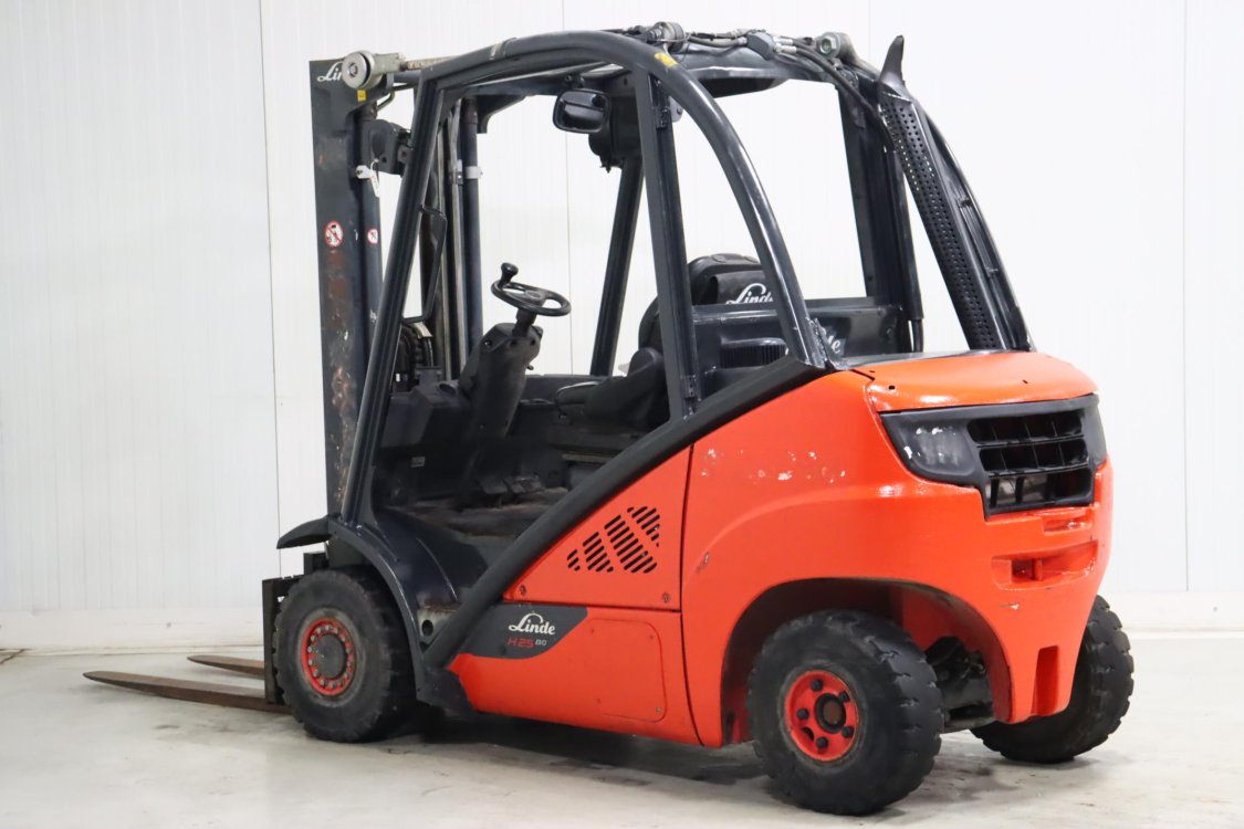 CARRELLO ELEVATORE in vendita - foto 3