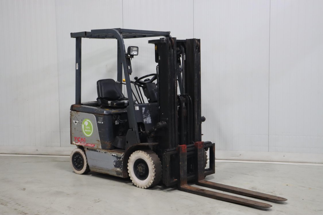 CARRELLO ELEVATORE ELETTRICO in vendita - foto 1