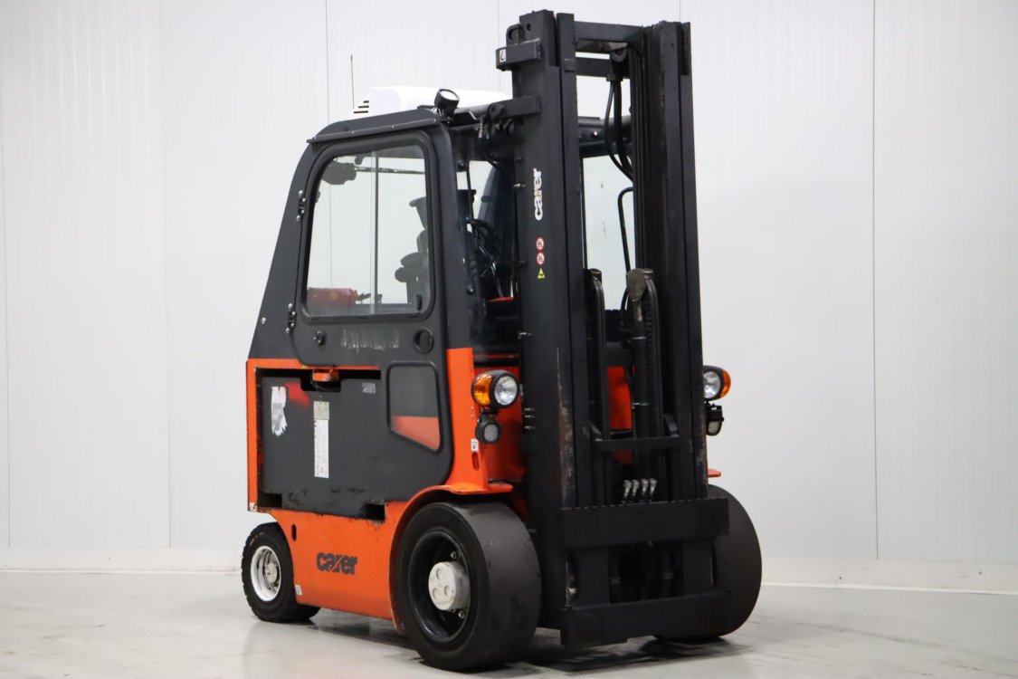 CARRELLO ELEVATORE in vendita - foto 1