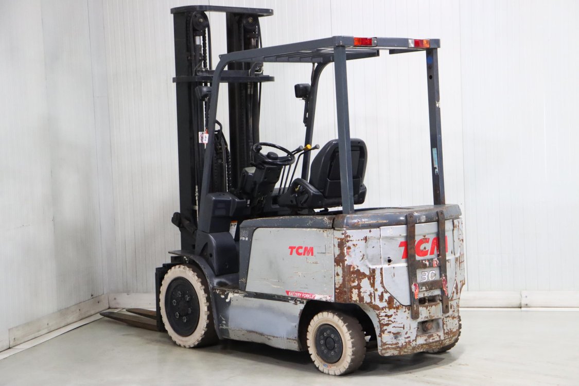 CARRELLO ELEVATORE ELETTRICO in vendita - foto 3