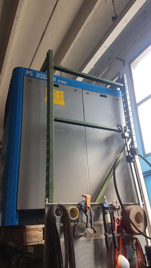 COMPRESSORE A VITE in vendita - foto 1