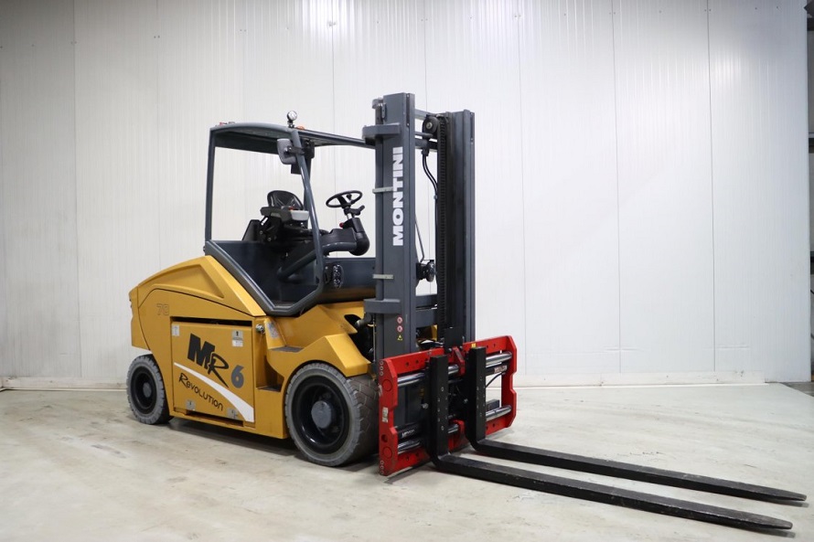 CARRELLO ELEVATORE in vendita - foto 1