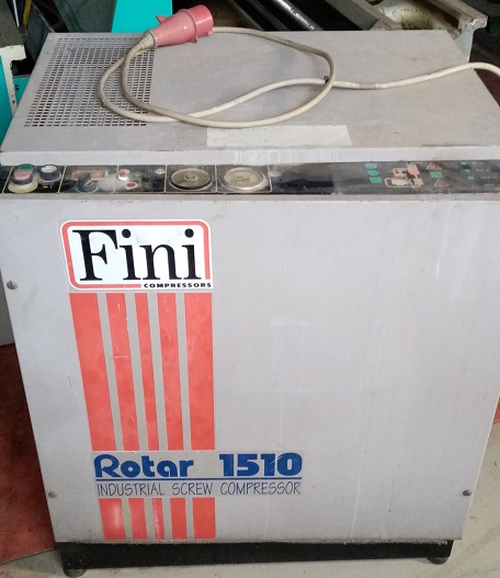COMPRESSORE A VITE in vendita - foto 1