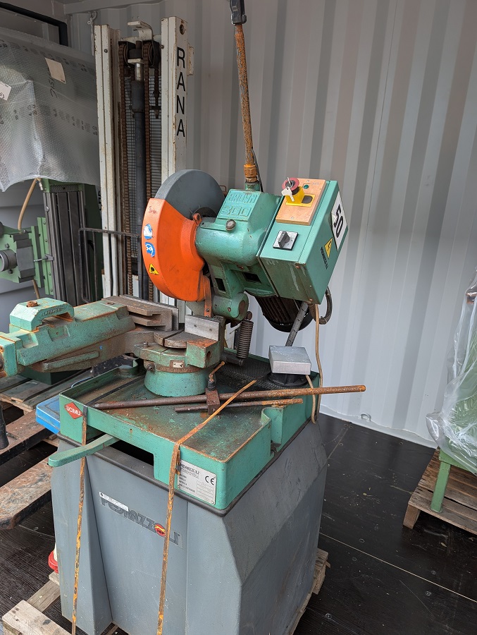 TRONCATRICE PER IL FERRO in vendita - foto 1