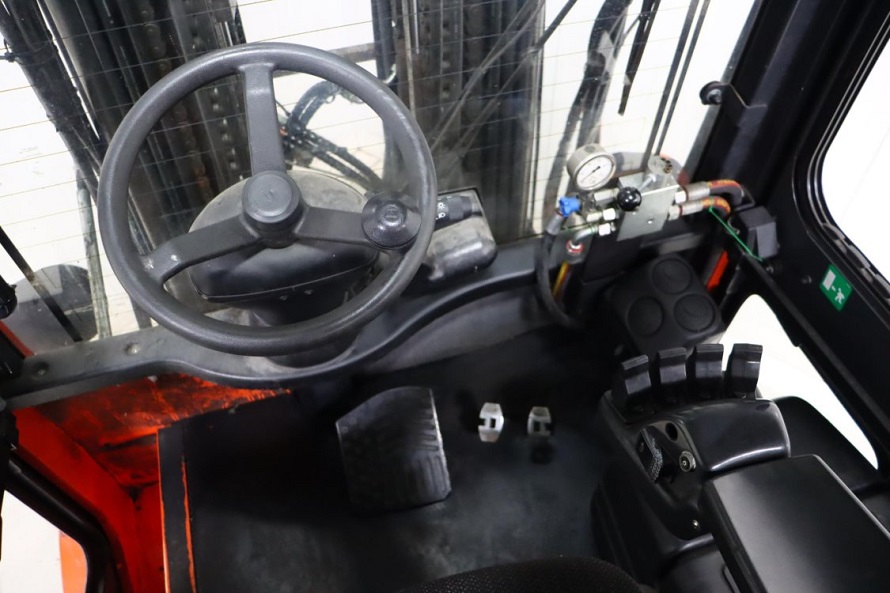 CARRELLO ELEVATORE ELETTRICO in vendita - foto 6