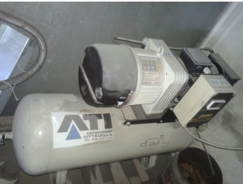 COMPRESSORE A PALETTE in vendita - foto 1