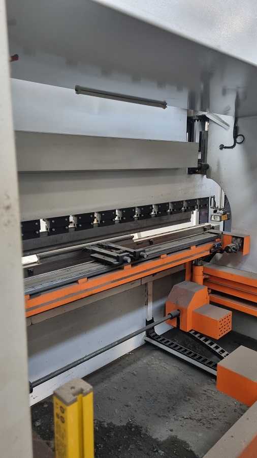 PRESSA PIEGATRICE in vendita - foto 5