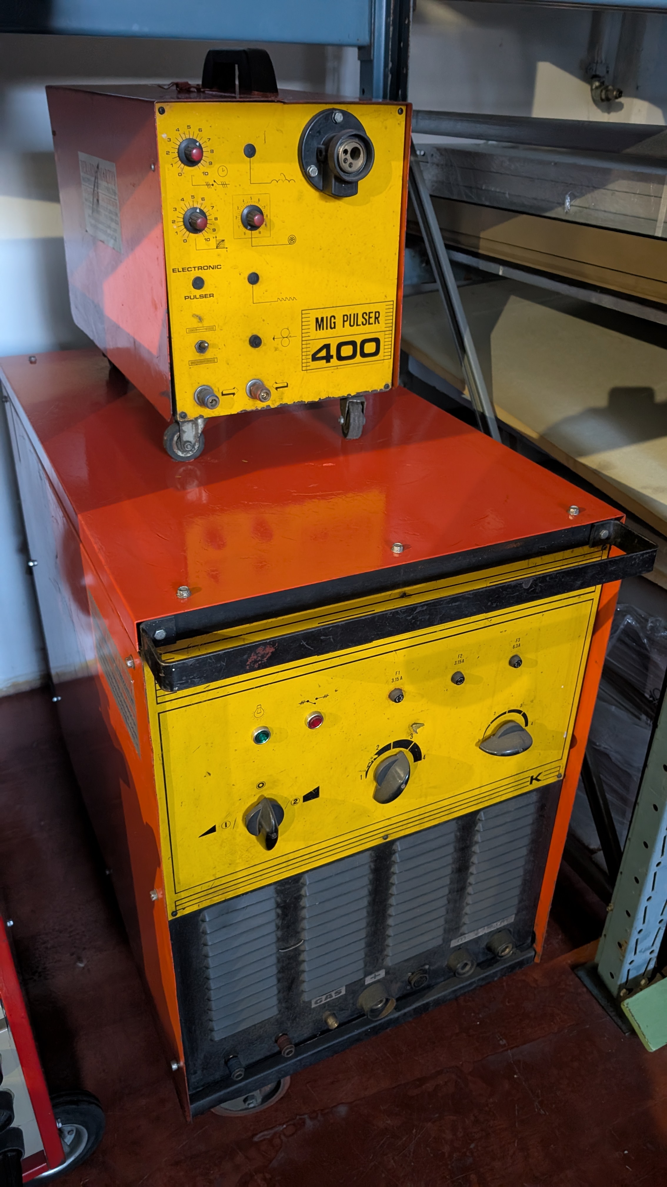 Attrezzatura meccanica in vendita