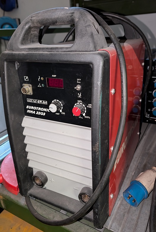 Attrezzatura meccanica in vendita