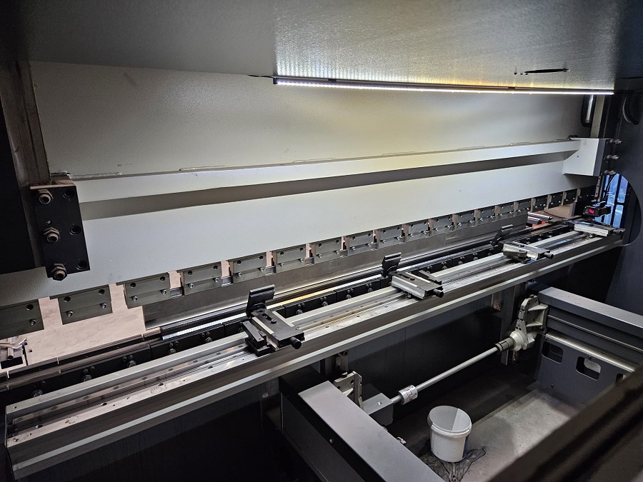 PRESSA PIEGATRICE in vendita - foto 3