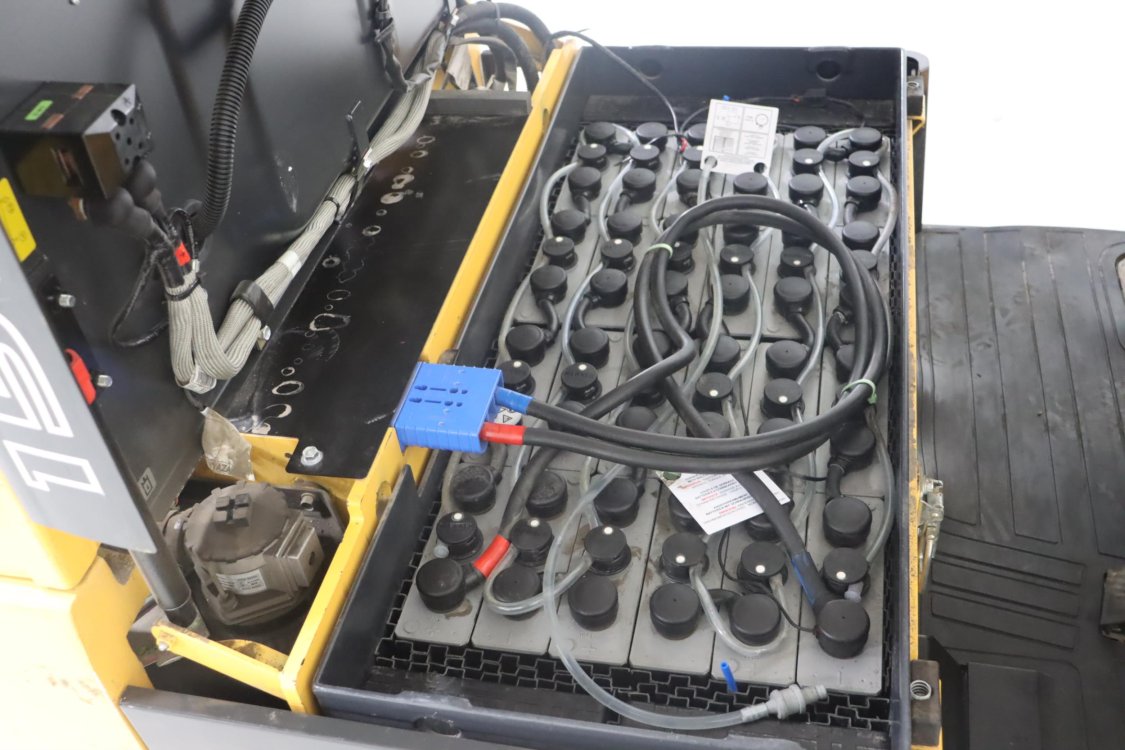 CARRELLO ELEVATORE ELETTRICO in vendita - foto 5