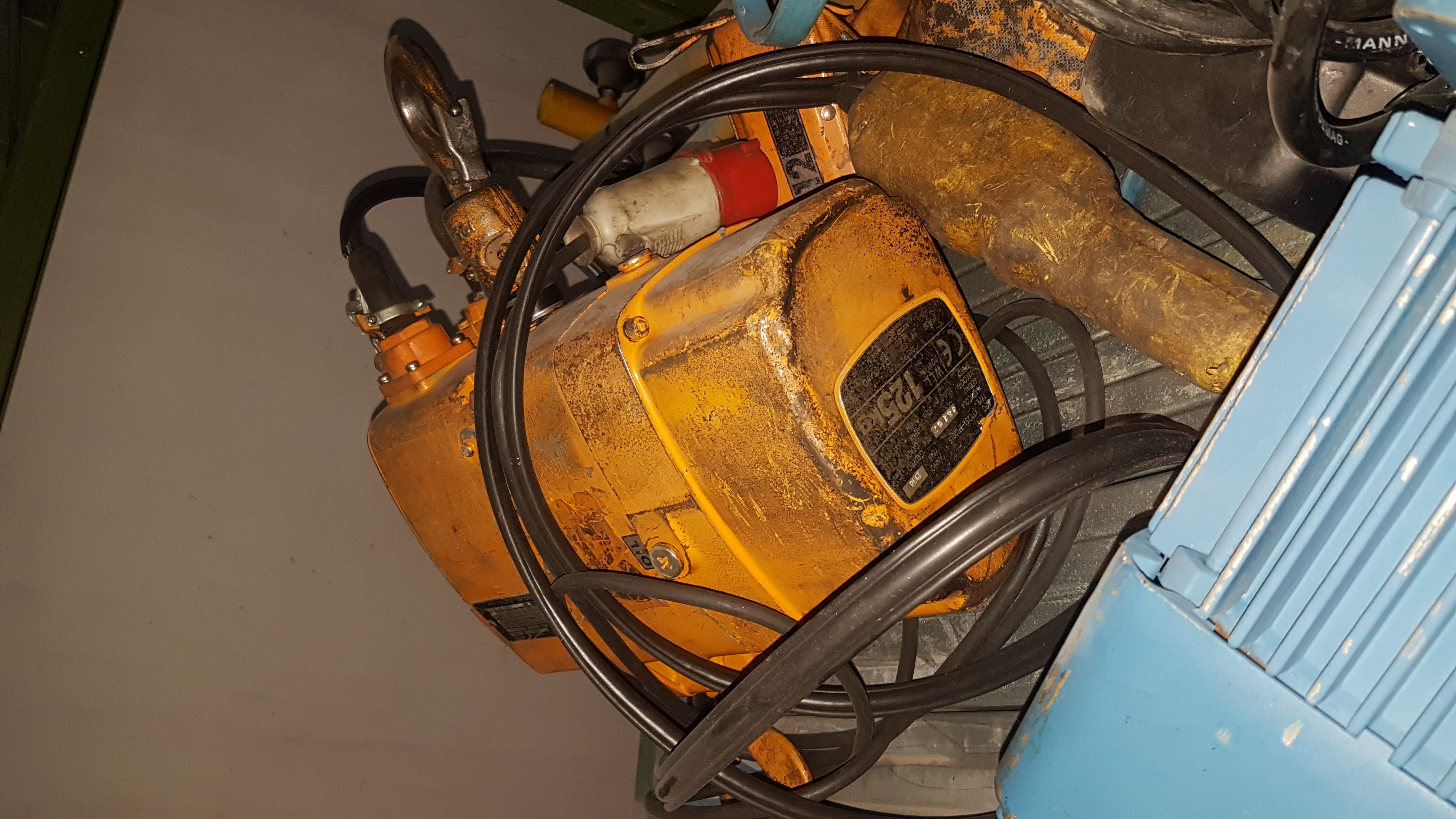 Attrezzatura meccanica in vendita