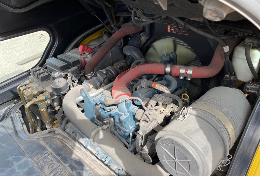 Carrello elevatore Hyundai 30D-9 in vendita - foto 3