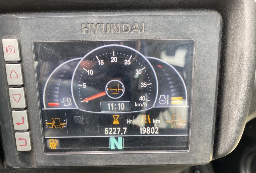 Carrello elevatore Hyundai 30D-9 in vendita - foto 13