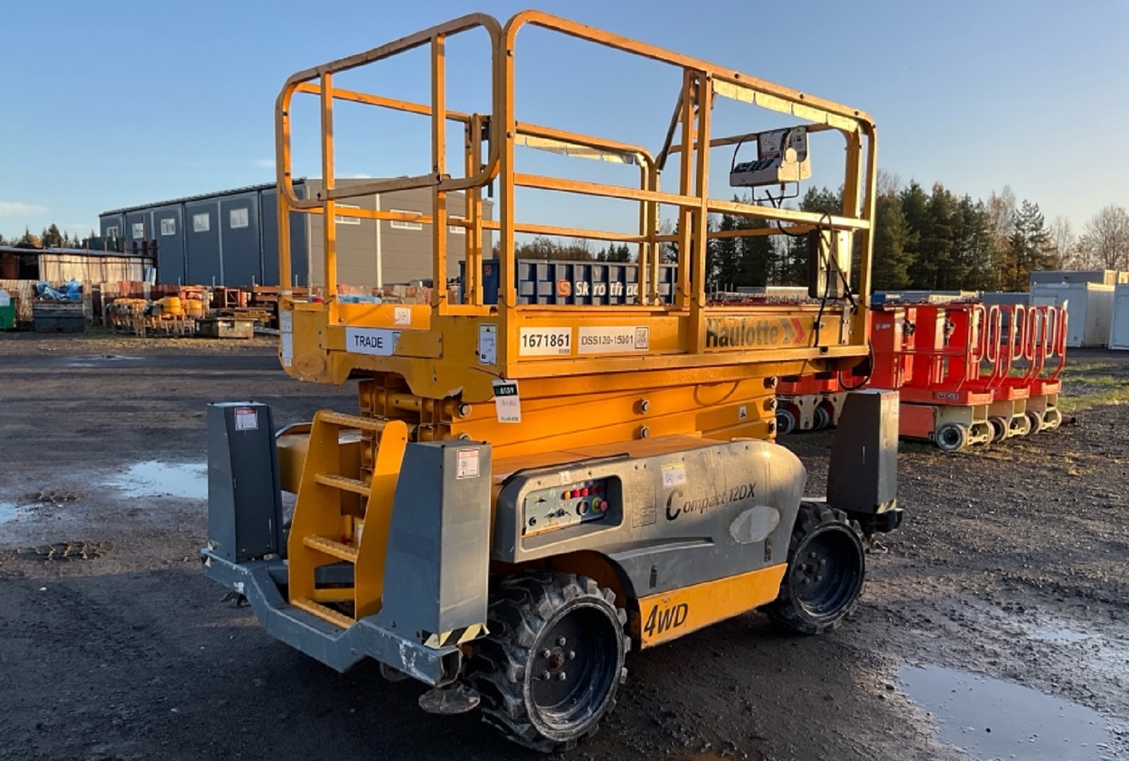 Piattaforma aerea verticale Haulotte Compact 12 in vendita - foto 2