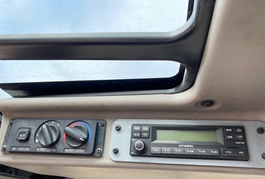 Carrello elevatore Hyundai 30D-9 in vendita - foto 5