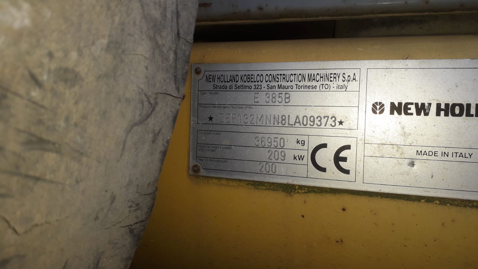 ESCAVATORE NEW HOLLAND E385 B in vendita - foto 2