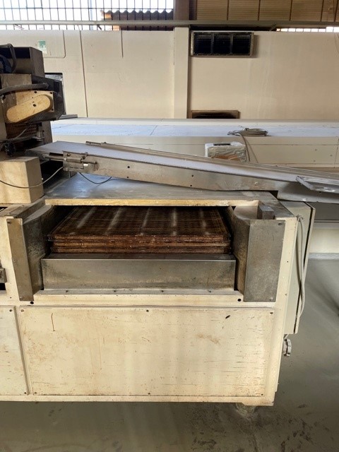 Grissinatrice  artigianale   integliamento automatico  in vendita - foto 7