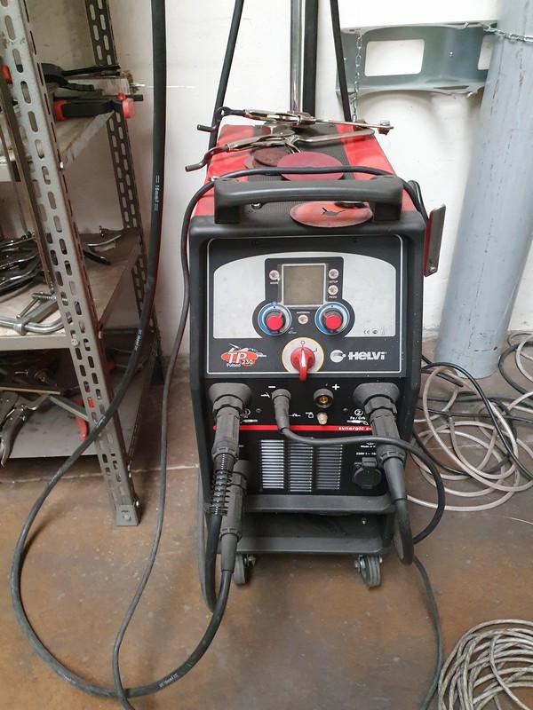 SALDATRICE PULSATA MIG - MAG - TIG HELVI TP 230 PULSED in vendita - foto 4