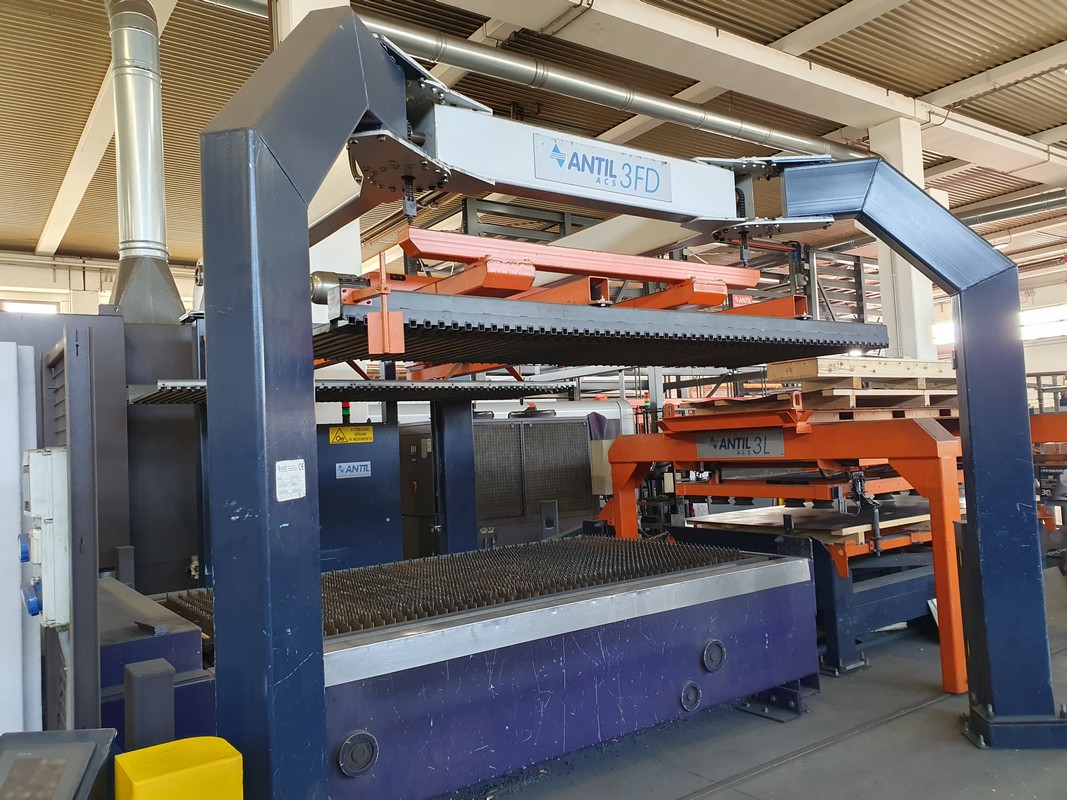 IMPIANTO DI TAGLIO LASER BYSTRONIC BYSPRINT 3015 CO2 in vendita - foto 7