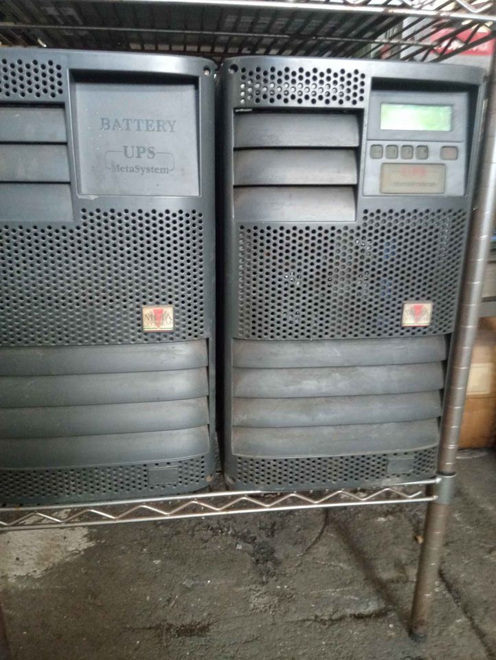 UNINTERRUPTIBLE POWER SUPPLY UPS in vendita - foto 4