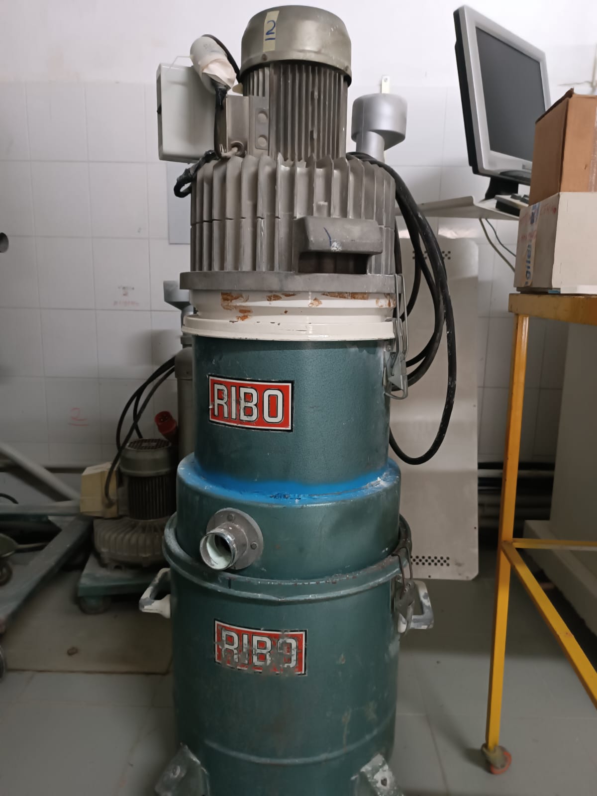 Aspiratori Industriali RIBO di varie potenze in vendita - foto 1