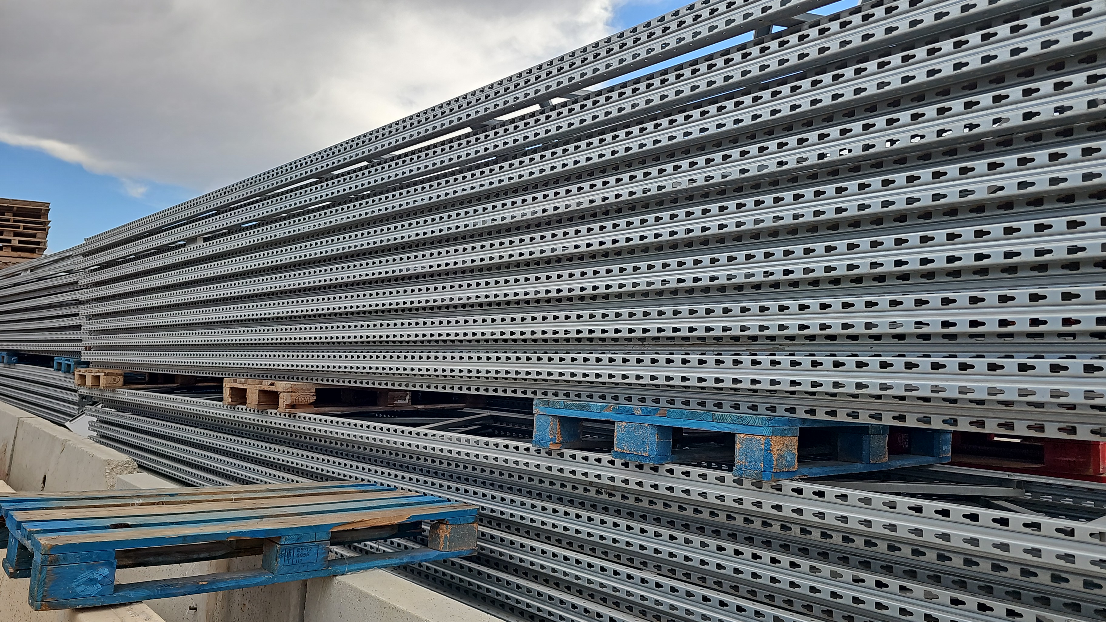 Scaffalatura industriale palettizzata e drive in in vendita - foto 4