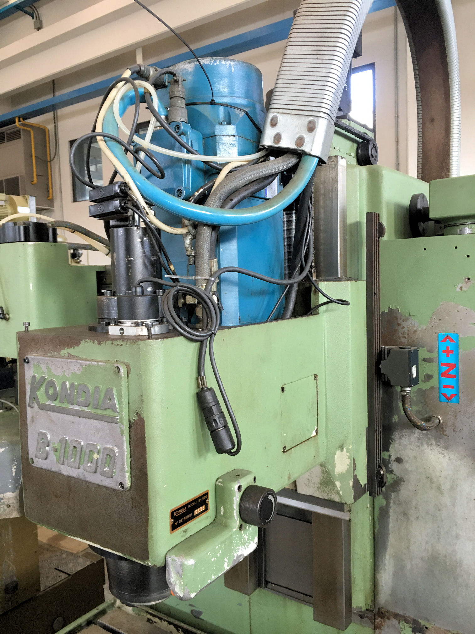 CENTRO DI LAVORO VERT. "KONDIA" MOD. B 1000 in vendita - foto 7