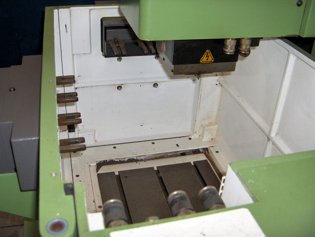 ELETTROEROSIONE A TUFFO CNC "AGIE" MOD. AT-2U in vendita - foto 3