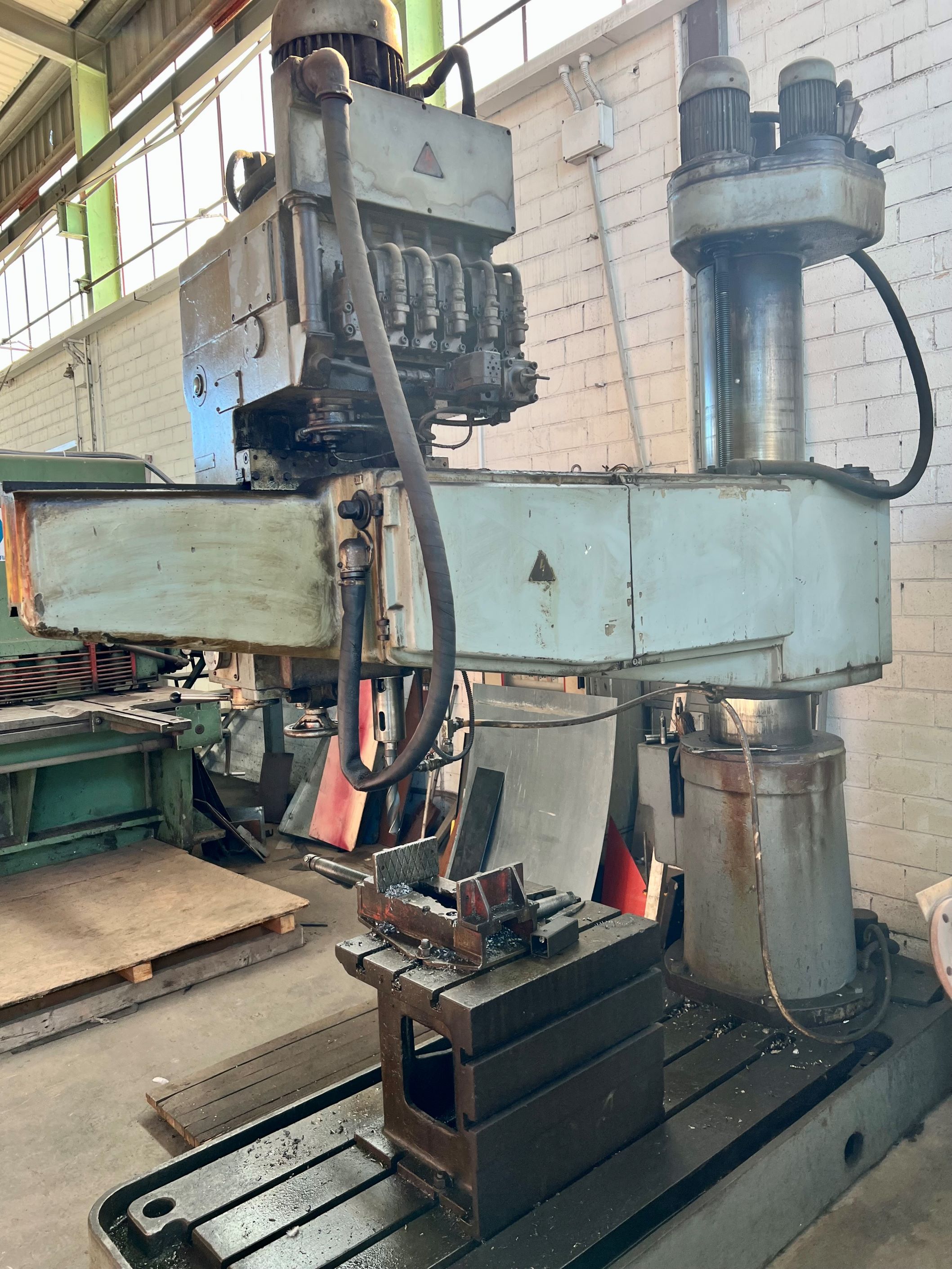 TRAPANO RADIALE "STANKOIMPORT" MOD. 2A554 in vendita - foto 2