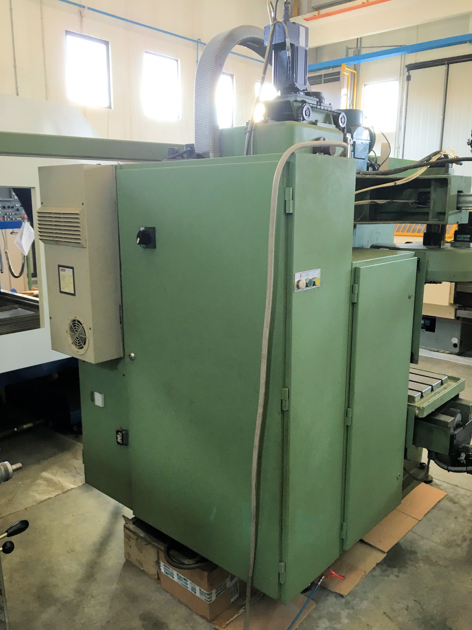 CENTRO DI LAVORO VERT. "KONDIA" MOD. B 1000 in vendita - foto 10