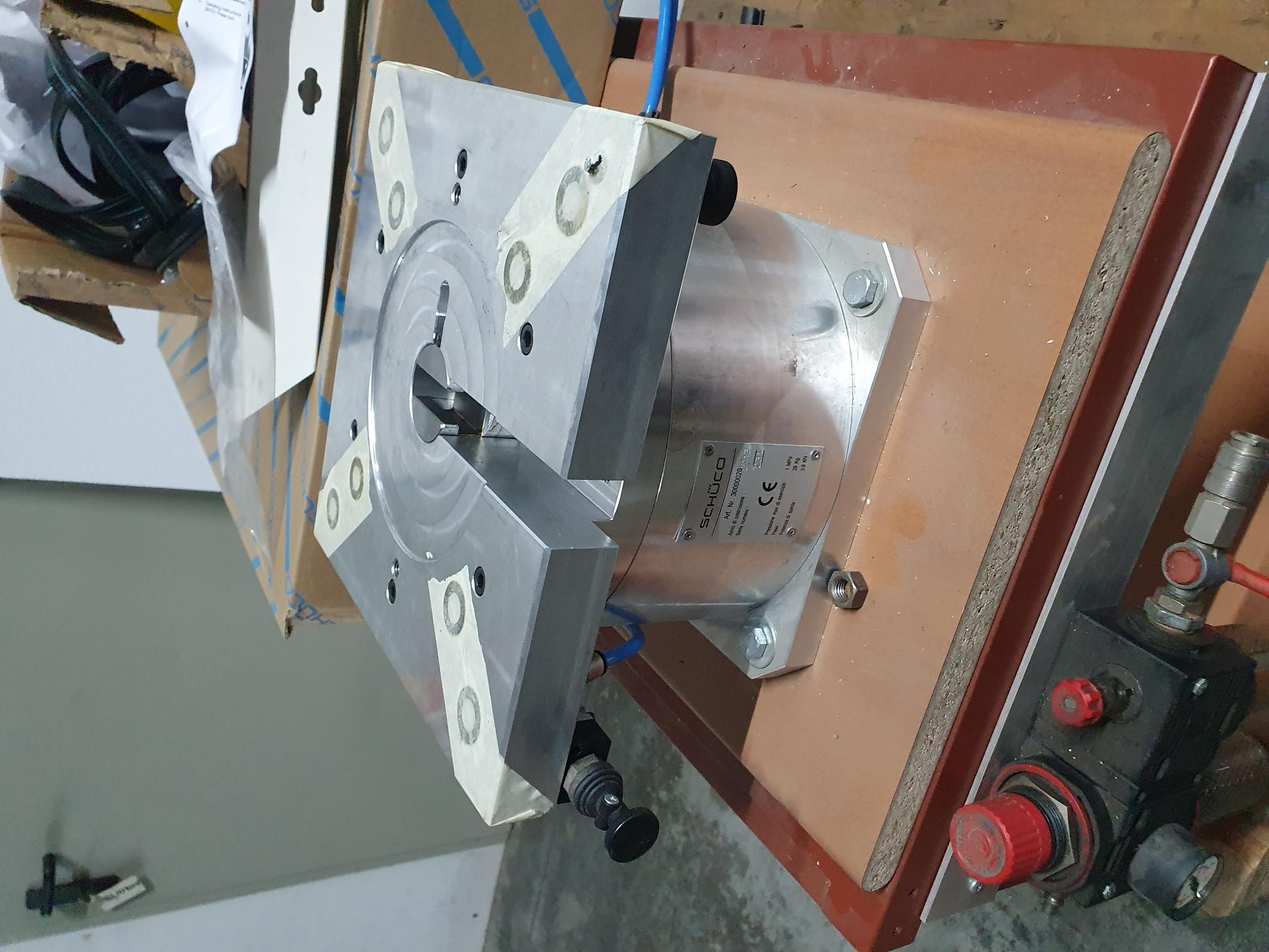 BASE PRESSA + ADATTORI E ACCESSORI PER INFISSI in vendita - foto 9