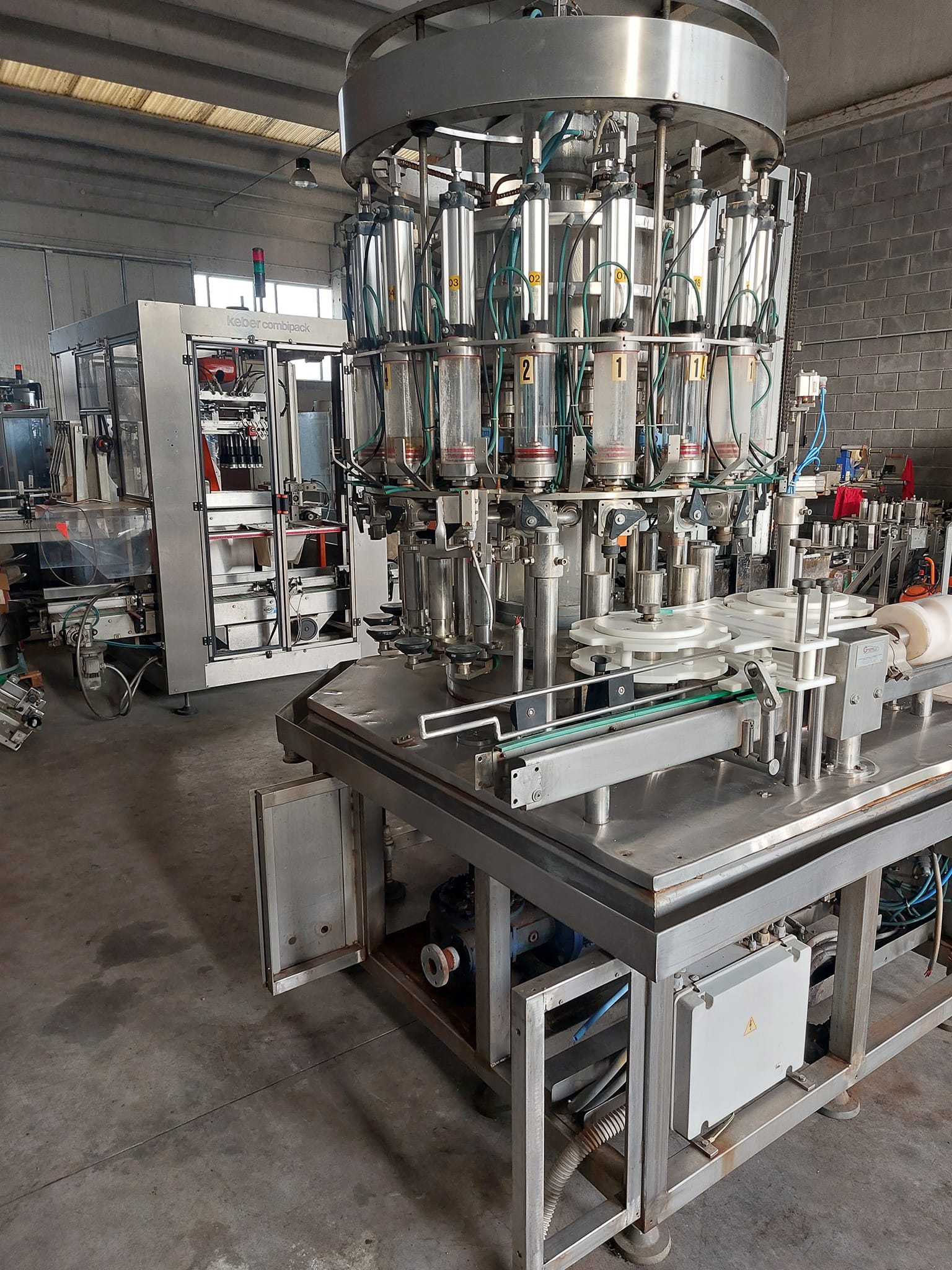 Riempitrice a pistoni  in vendita - foto 2