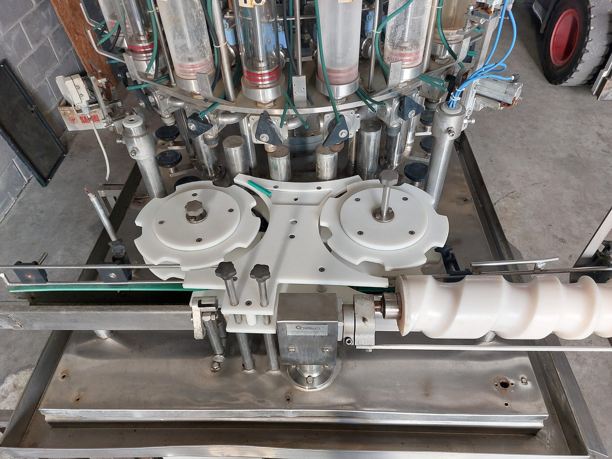 Riempitrice a pistoni  in vendita - foto 3