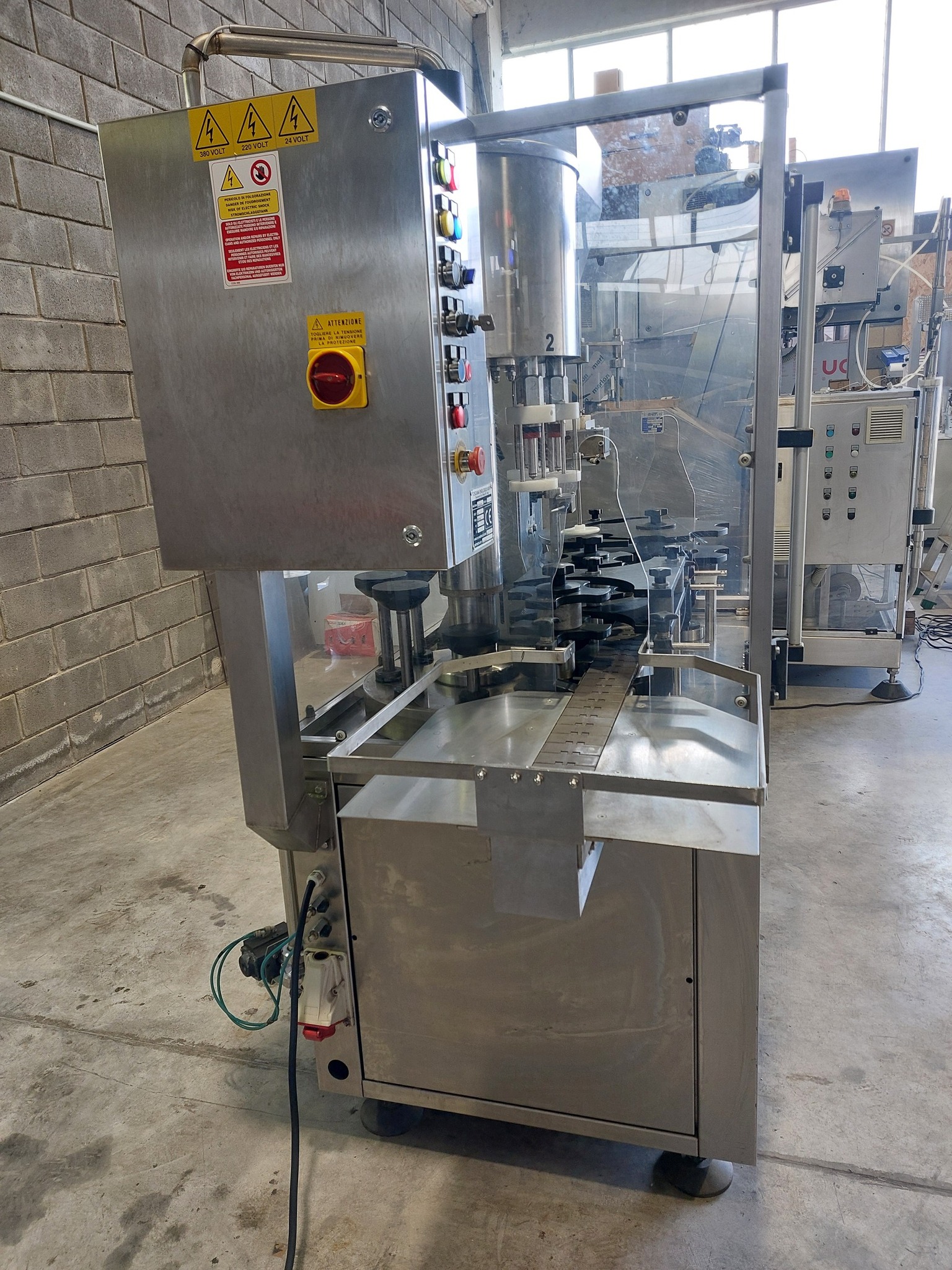 monoblocco imbottigliamento in vendita - foto 3